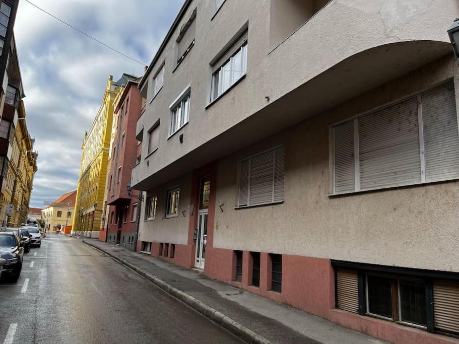 Downtown Apartamento *